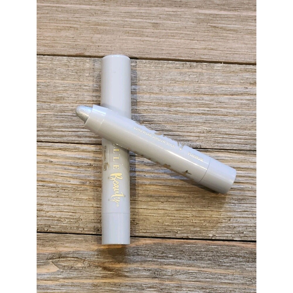 New Belle Beauty So Shady Eye Shadow Stick Platinum - Picture 2 of 2